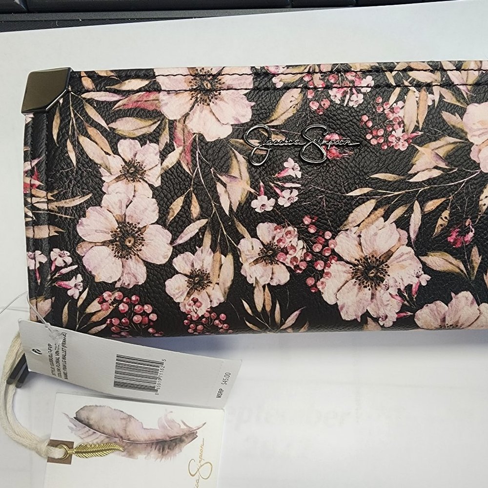 NWT Jessica Simpson © Large Frankie Wallet Floral Vintage Color Zip Around